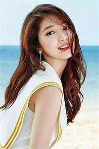 为了活命她将自己毒哑了