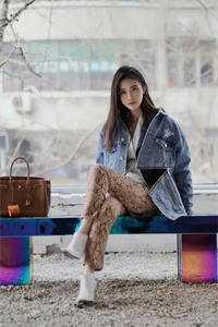 同事想要白嫖月饼，我送她家破人亡大礼包